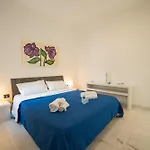 Pino With Shared Pool Apartment *