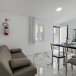 Pino With Shared Pool * Torre Lapillo
