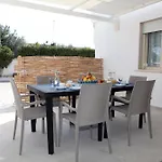 Pino With Shared Pool * Torre Lapillo