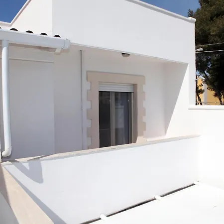 דירה Pino With Shared Pool
