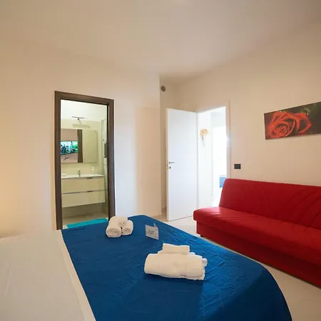 Apartment Pino With Shared Pool - Happy *