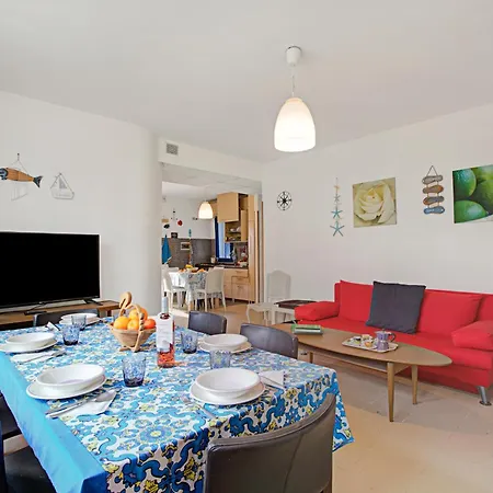 Pino With Shared Pool * Torre Lapillo