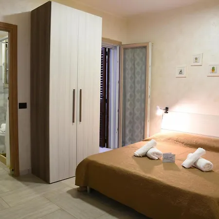 Pino With Shared Pool Apartament