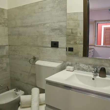 Pino With Shared Pool דירה טורה לפילו