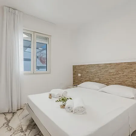 Pino With Shared Pool 托雷拉皮罗