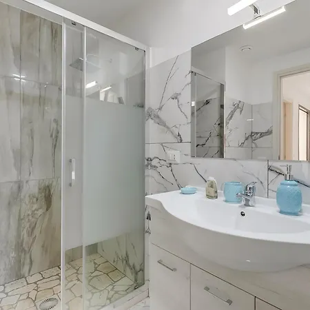 Pino With Shared Pool * Torre Lapillo