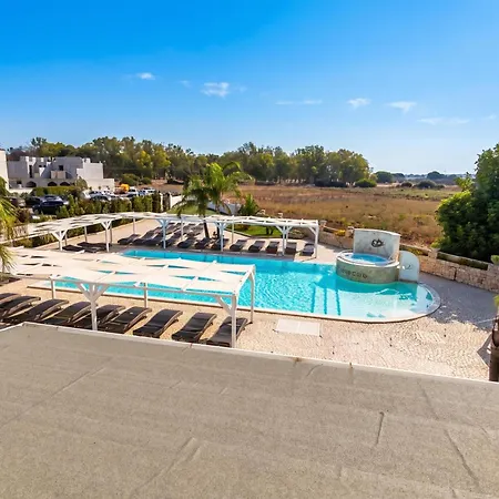 Appartement Pino With Shared Pool