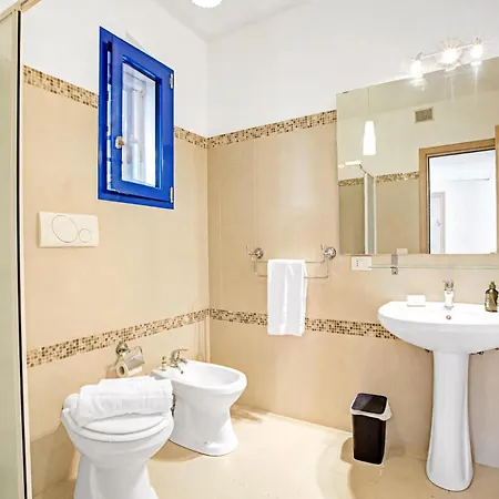 Pino With Shared Pool Appartement