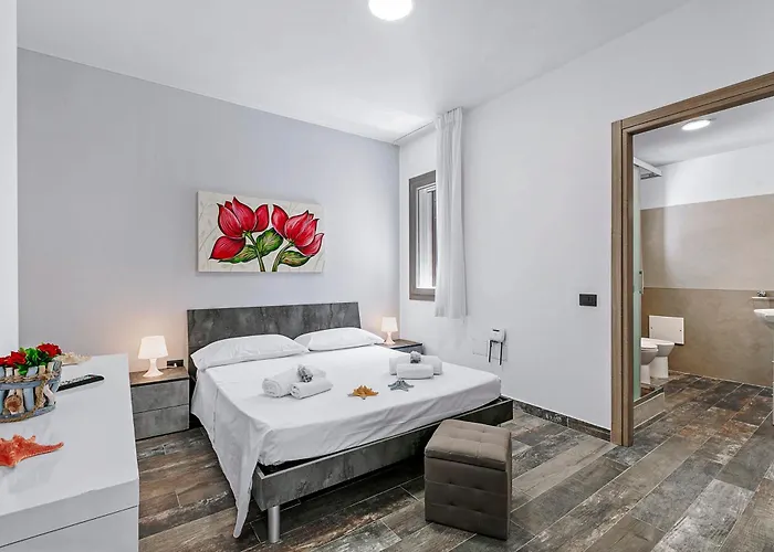 Pino With Shared Pool Daire